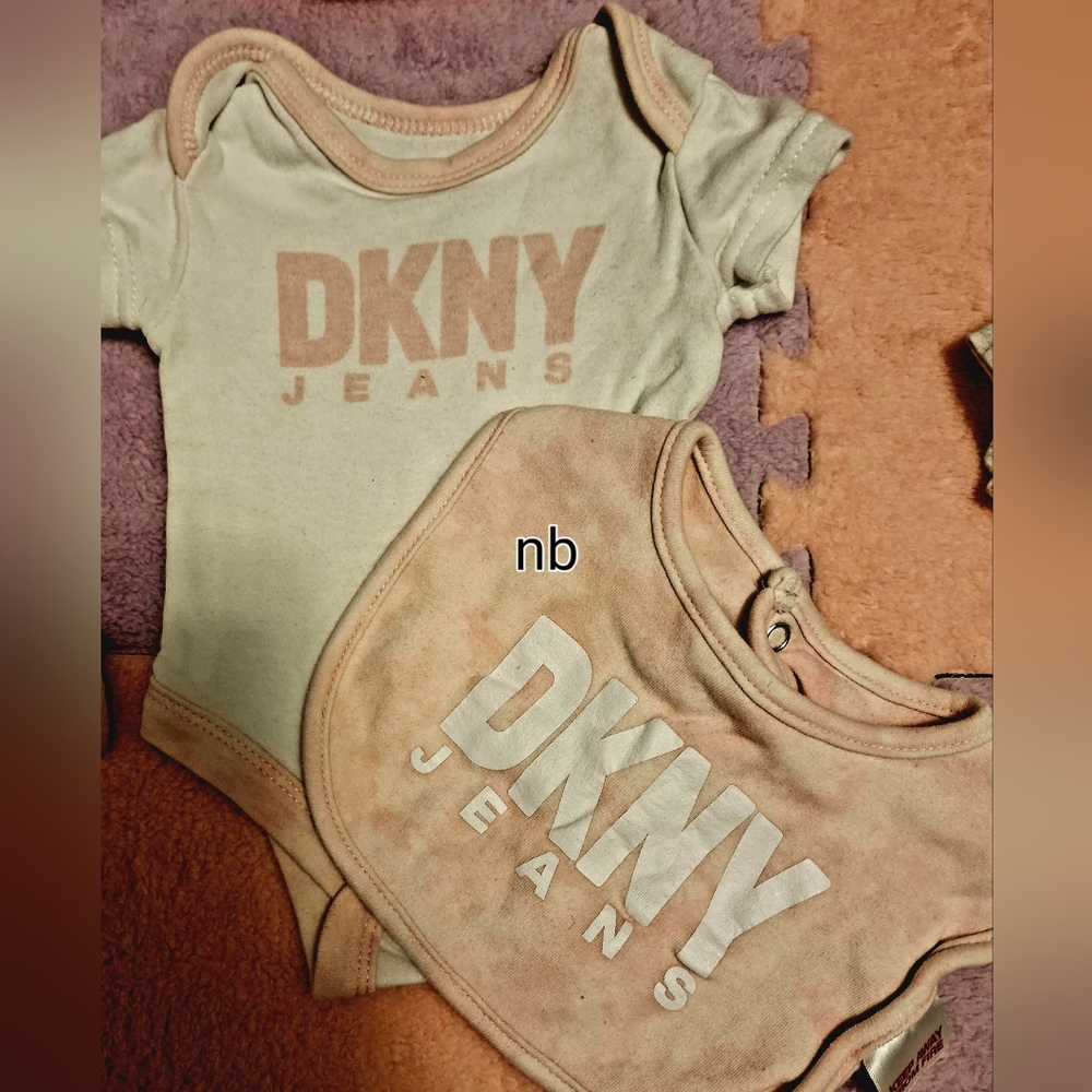 Onsie with bib